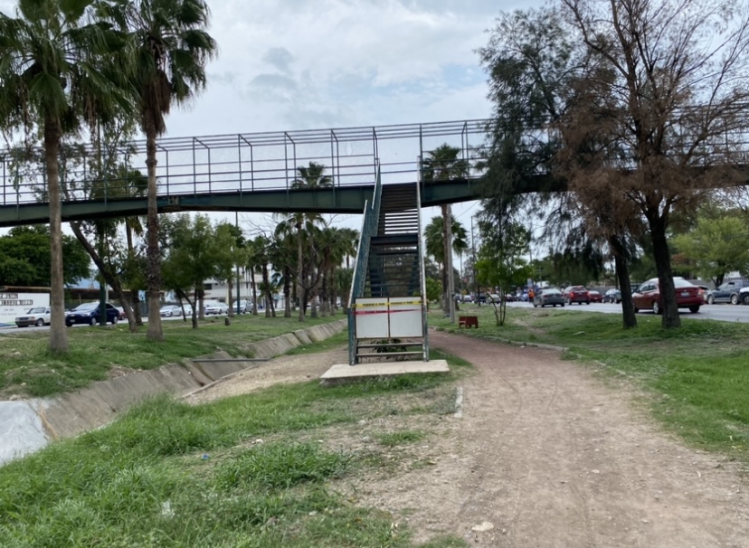 Realizan estudio técnico del puente peatonal del bulevar Praxedis Balboa con Calle Ocampo.
