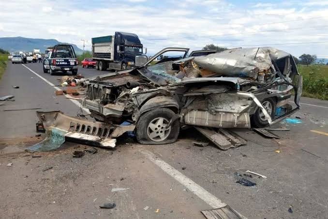 Saldo rojo en carreteras de Tamaulipas…Diez personas han perdido la vida en accidentes vehiculares.