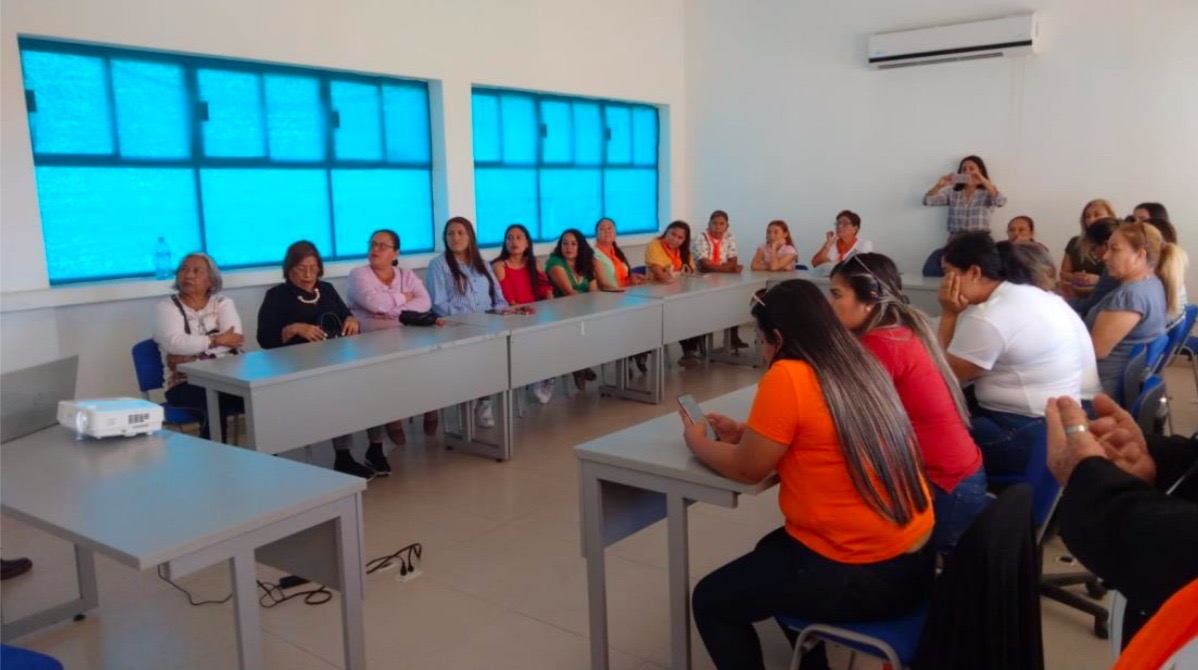 Impulsa Instituto de las Mujeres programa “Empodérate”
