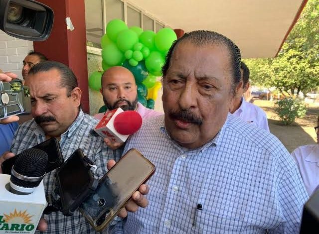 Señala el secretario general de la sección 30 del SNTE, que la inseguridad en Tamaulipas ha dejado maestros que perdieron la vida, así como desaparecidos.