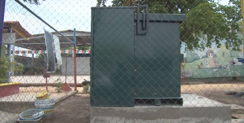 Instalan subestaciones eléctricas en escuelas de Tamaulipas.